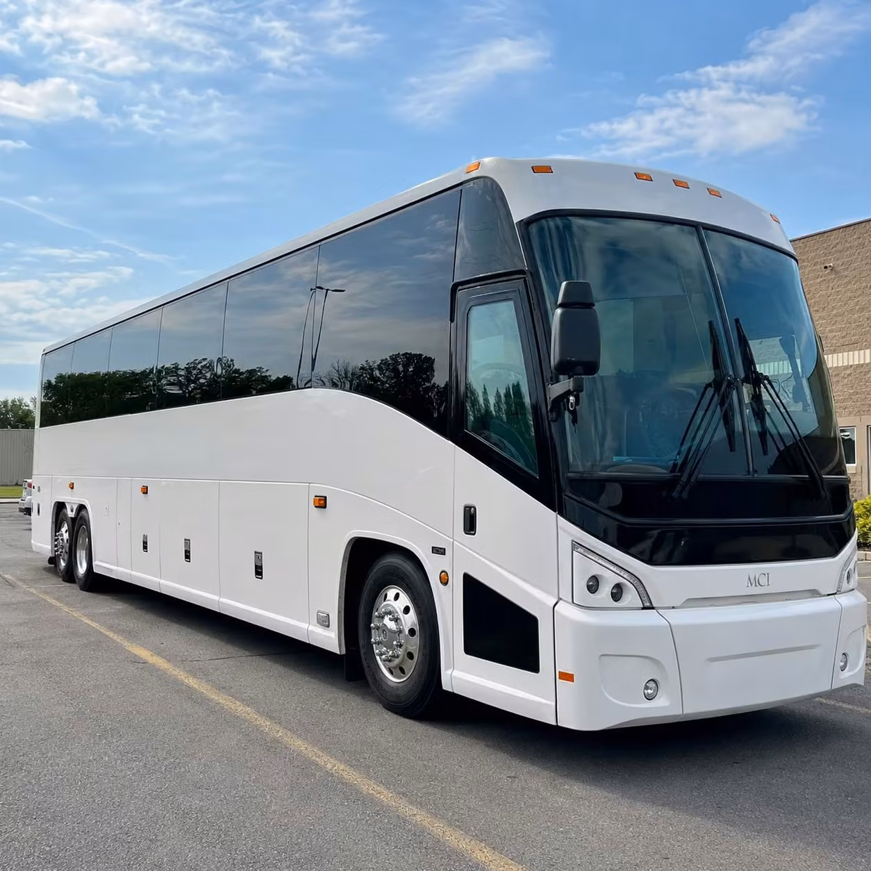 how distance and duration affect your kent charter bus rental rate