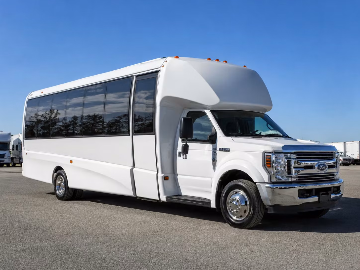minibus rentals for kent bridal party transportation and pre wedding events